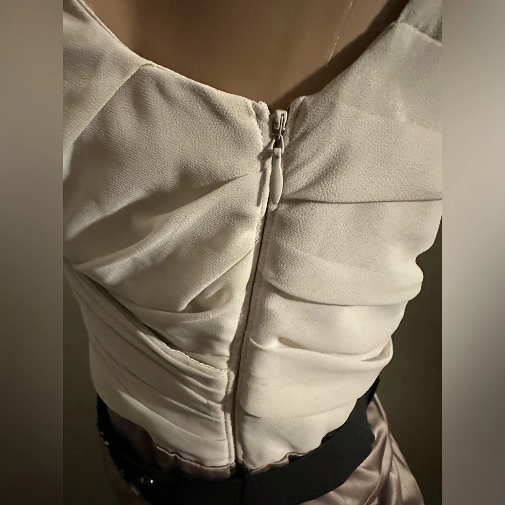 🤑SOLD🤑 Express Bodycon Dress Tan Color Block Stretch Mini Sleeveless Sexy - Picture 6 of 8